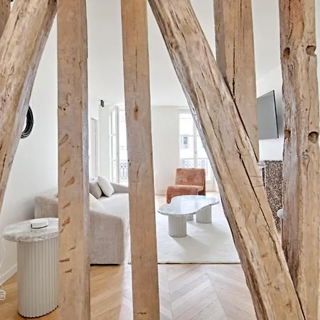 Апартаменты Heart Marais Luxury 2br Ac By Melvane *