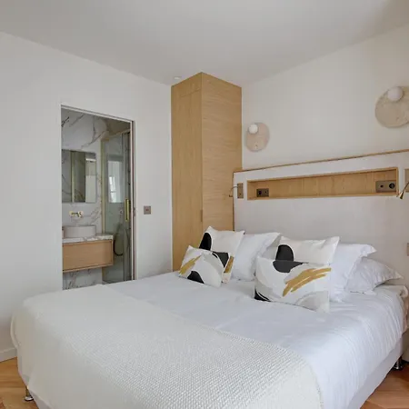 Heart Marais Luxury 2br Ac By Melvane * Париж