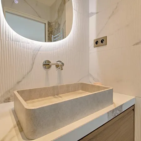 Heart Marais Luxury 2br Ac By Melvane Париж